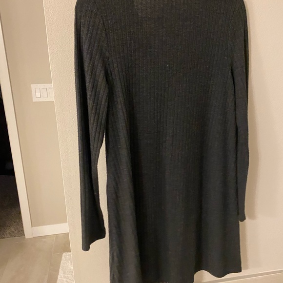 Grey Entro dress - Picture 3 of 3